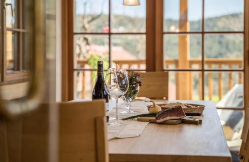 Verano Apartment | Family-Friendly Retreat at Alber Ferienwohnung Mürri