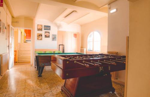 Banyoles House | Discover Alberg SPRINT: Pet Friendly with Pool Access