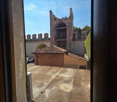 Soave Hotel | Pet-Friendly Retreat at Albergo Al Gambero with Dining