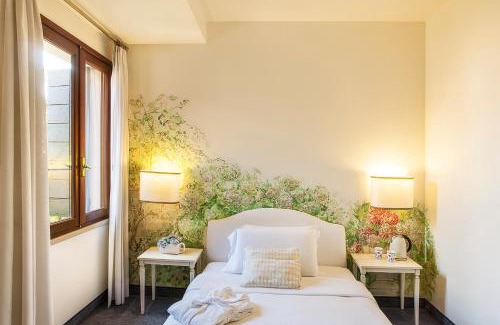 Castelfranco Veneto Hotel | Comfortable Stay at Albergo Al Moretto with Breakfast Included