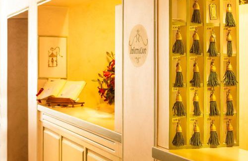Castelfranco Veneto Hotel | Comfortable Stay at Albergo Al Moretto with Breakfast Included