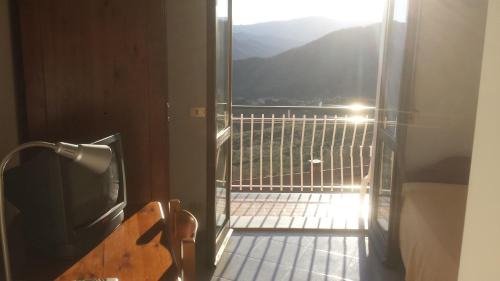 Aquila di Arroscia Hotel | Pet-Friendly Retreat at Albergo Al Sole in Aquila di Arroscia