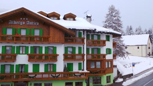 Bellamonte Hotel | Pet-Friendly Albergo Antico with Excellent Amenities