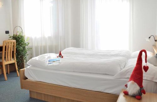 Bellamonte Hotel | Pet-Friendly Albergo Antico with Excellent Amenities