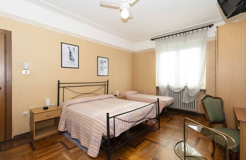 Borgaro Torinese Hotel | Discover Albergo Antico Tre Valli: Family-Friendly Retreat