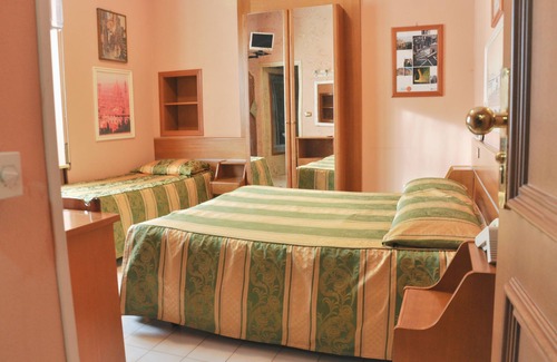 Fiuggi Hotel | Inviting Stay at Albergo Argentina with Pool and Spa