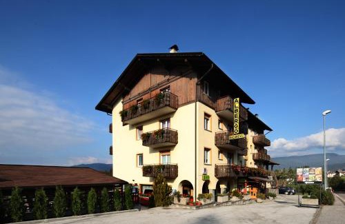 Malosco Hotel | Relax at Albergo Bucaneve with Oceanfront Views & Spa