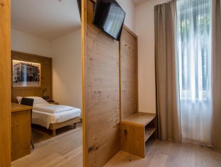 Mezzocorona Hotel | Discover Albergo Caffe Centrale: Oceanfront Paradise Awaits