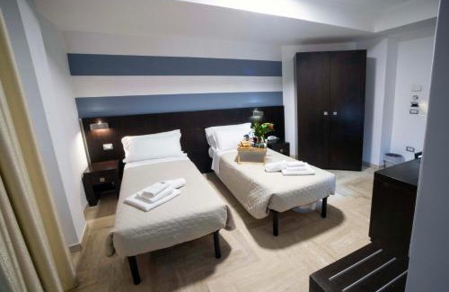 Ancona Hotel | Welcoming Albergo Cantiani: Pet-Friendly & Family-Oriented Stay