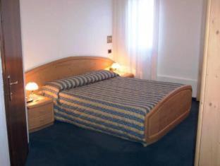Belluno Hotel | Charming Albergo Cappello e Cadore: Family-Friendly Stay