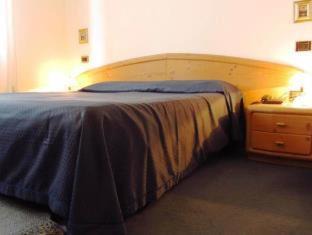 Belluno Hotel | Charming Albergo Cappello e Cadore: Family-Friendly Stay