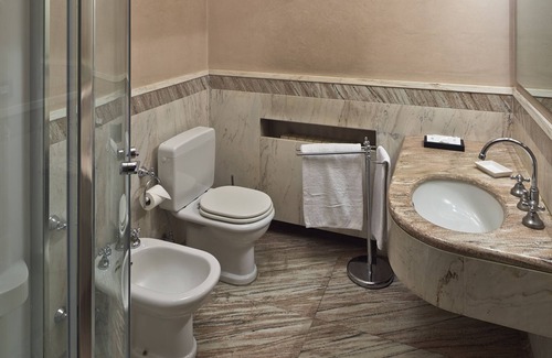 Ravenna Hotel | Discover Albergo Cappello: Rated 9.6, Family-Friendly Stay
