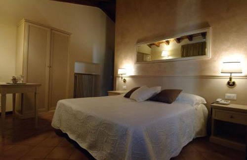 Cecina Hotel | Pet-Friendly Stay at Albergo CAVALLINO 10 - Rated 8.6/10