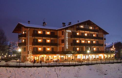 Transacqua Hotel | Welcoming Albergo Conca Verde: Family-Friendly Retreat