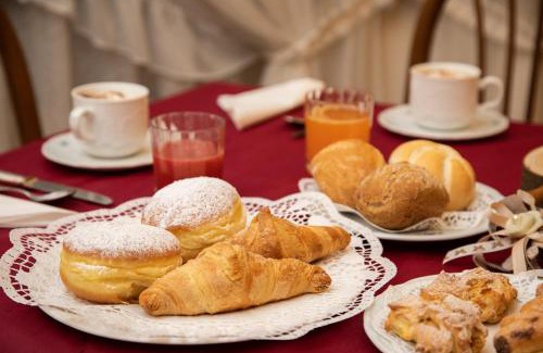 Transacqua Hotel | Welcoming Albergo Conca Verde: Family-Friendly Retreat