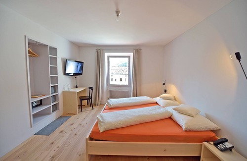 Poschiavo Hotel | Albergo Croce Bianca: Family-Friendly Hotel with Spa & Pool