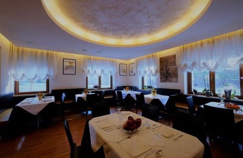 Ponte nelle Alpi Hotel | Albergo De March: Family-Friendly Stay with Dining Options