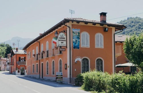 Chiusa di Pesio Hotel | Oceanfront Retreat: Albergo dei Pescatori with Great Amenities