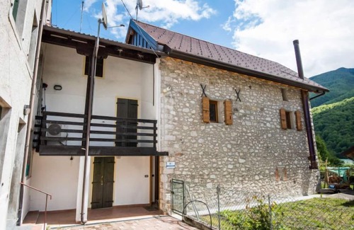 Barcis Apartment | Discover Cjasa de Barce - Guest Rated 9.8 with Spa & Lake Views