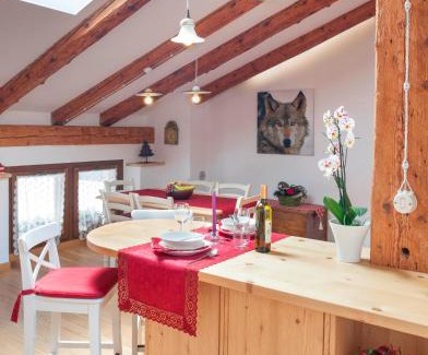 Sauris di Sotto Apartment | Discover Albergo Diffuso Sauris: Pet-Friendly Retreat