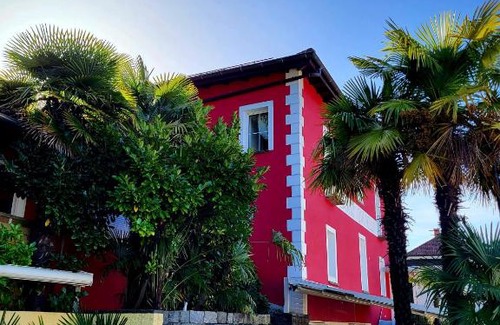 Lunecco Bed & Breakfast | Pet-Friendly Stay at Albergo Dirinella with Breakfast Included