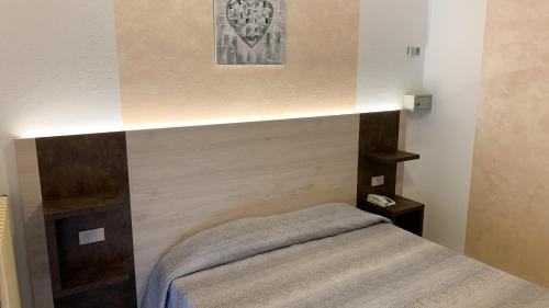 Caldonazzo Hotel | Welcoming Albergo Gilda: Pool, Dining & Great Reviews