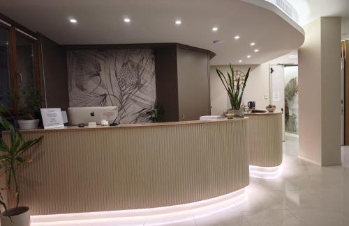 Venegazzu Hotel | Discover Albergo Grappolo D'oro: Family-Friendly Retreat