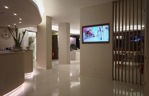 Venegazzu Hotel | Discover Albergo Grappolo D'oro: Family-Friendly Retreat