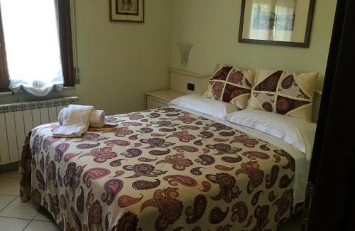 Cocconi Hotel | Pet-Friendly Stay at Albergo Il Gufo - Rated 9/10!