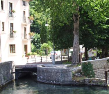 Nocera Umbra Hotel | Discover Albergo La Casa Nel Bosco: Child-Friendly Retreat