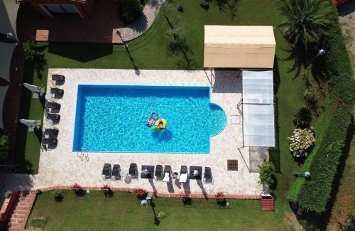 Sarzana Hotel | Oceanfront Escape at Albergo la Luna with Pool & Views