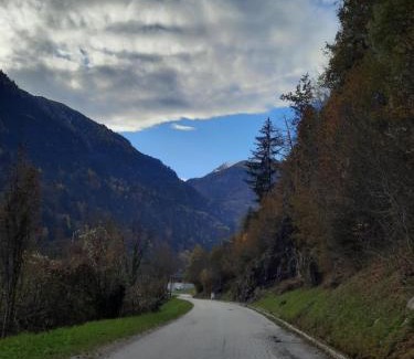 Daone Hotel | Discover Albergo la Valle: Family-Friendly Stay with Dining