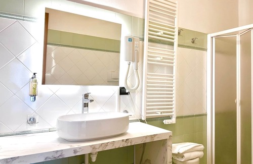 San Rocchino-Costalunga Hotel | Relax at Albergo Leonardo: Spa Retreat & Family-Friendly Stay