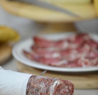 Casali di Serravalle House | Welcoming Albergo Les Dependances: Pet-Friendly Retreat