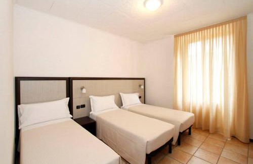 Maccagno Bed & Breakfast | Pet-Friendly Stay at Albergo Maccagno - Rated 7.8/10