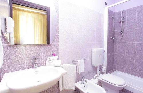 Trapani City Centre Hotel | Family-Friendly Stay at Albergo Maccotta with Breakfast