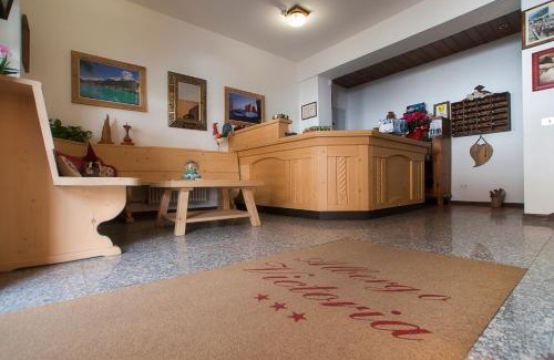 Auronzo di Cadore Hotel | Explore Albergo Meublè Victoria: Oceanfront Bliss Awaiting