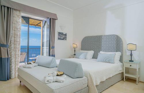Positano Hotel | Idyllic Albergo Miramare Positano with Oceanfront Views