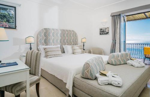 Positano Hotel | Idyllic Albergo Miramare Positano with Oceanfront Views