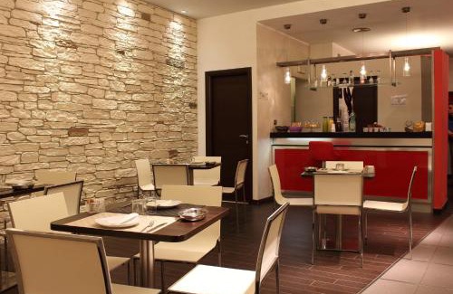 Potenza Hotel | Discover Albergo Miramonti: Wheelchair Accessible Retreat