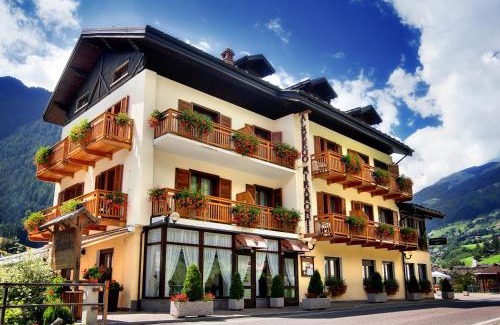 San Bernardo Hotel | Discover Albergo Miramonti: Oceanfront Bliss & Spa Retreat