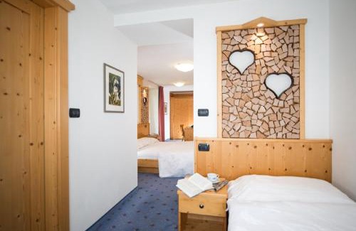Fai della Paganella Hotel | Pet-Friendly Albergo Miravalle with Spa & Hot Tub Access