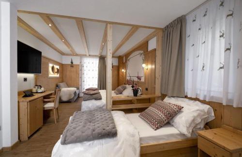 Fai della Paganella Hotel | Pet-Friendly Albergo Miravalle with Spa & Hot Tub Access