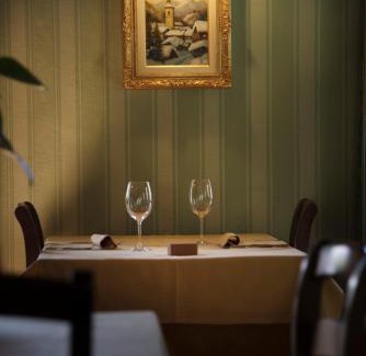 Frachey Hotel | Discover Albergo Monte Cervino: Family-Friendly Retreat