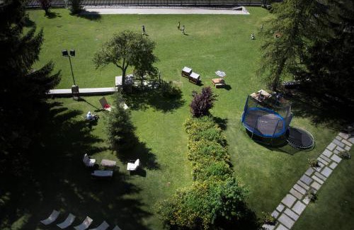 Frachey Hotel | Discover Albergo Monte Cervino: Family-Friendly Retreat