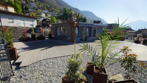 Gordola Hotel | Discover Albergo Porta Verzasca: Pet-Friendly Oceanfront Retreat