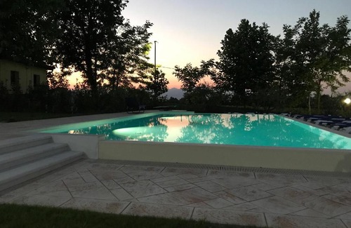 Pozzolengo Hotel | Discover Albergo Quattro Pini: Pet-Friendly Retreat Awaits