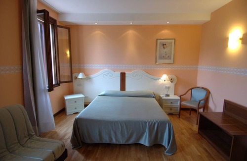 Vittorio Veneto Hotel | Eco-Friendly Retreat at Albergo Ristorante Flora