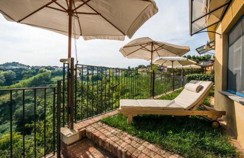 Cisterna d'Asti Hotel | Guest Rated 9.3: Albergo Ristorante Garibaldi Awaits You