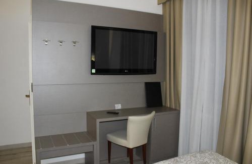 Toano Hotel | Delightful Albergo Ristorante Miramonti: Pet-Friendly Retreat